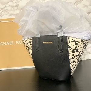Michael Kors Portia Small Bucket Tote